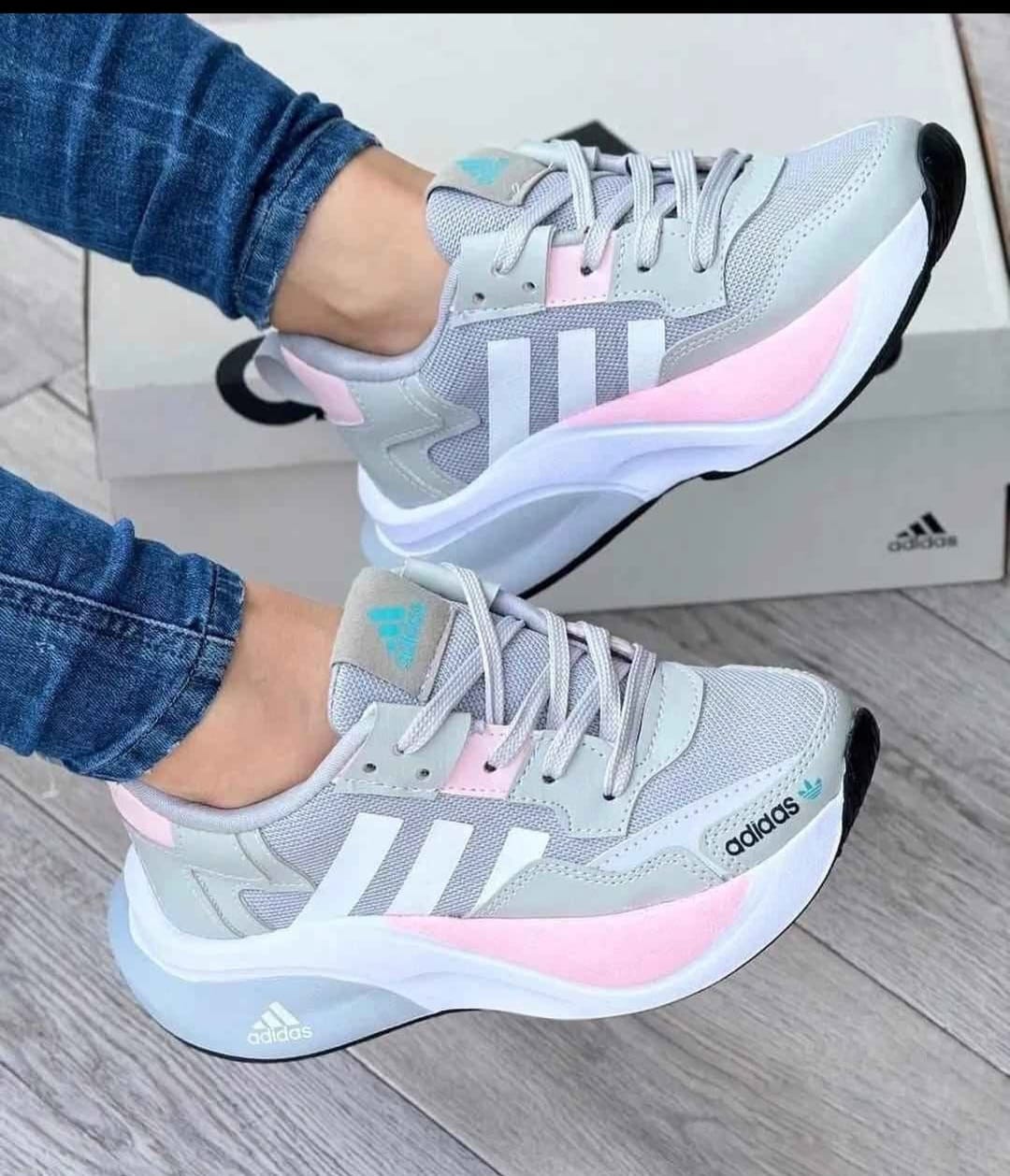 ADIDAS CHINAX