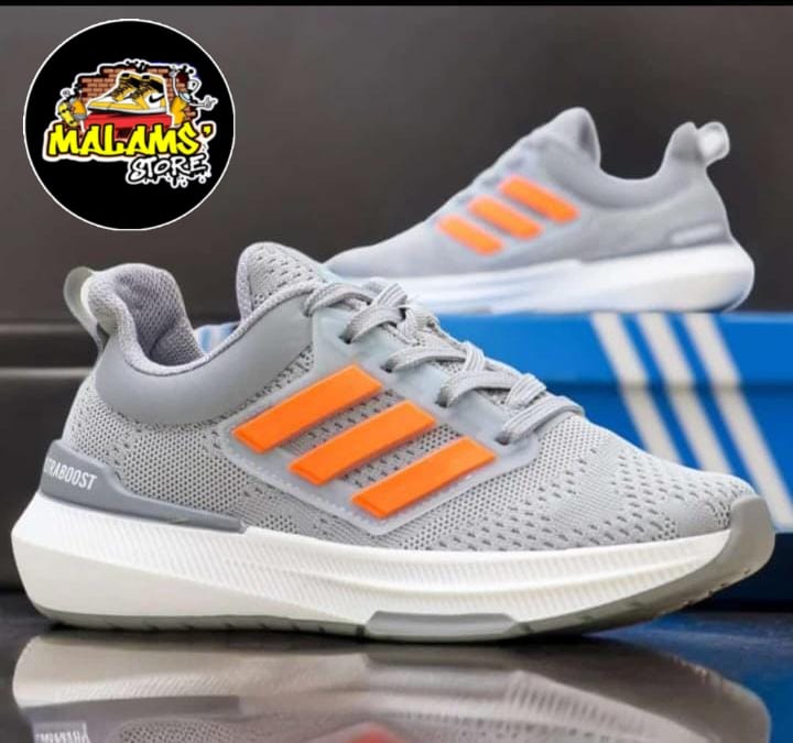 ULTRABOOTS