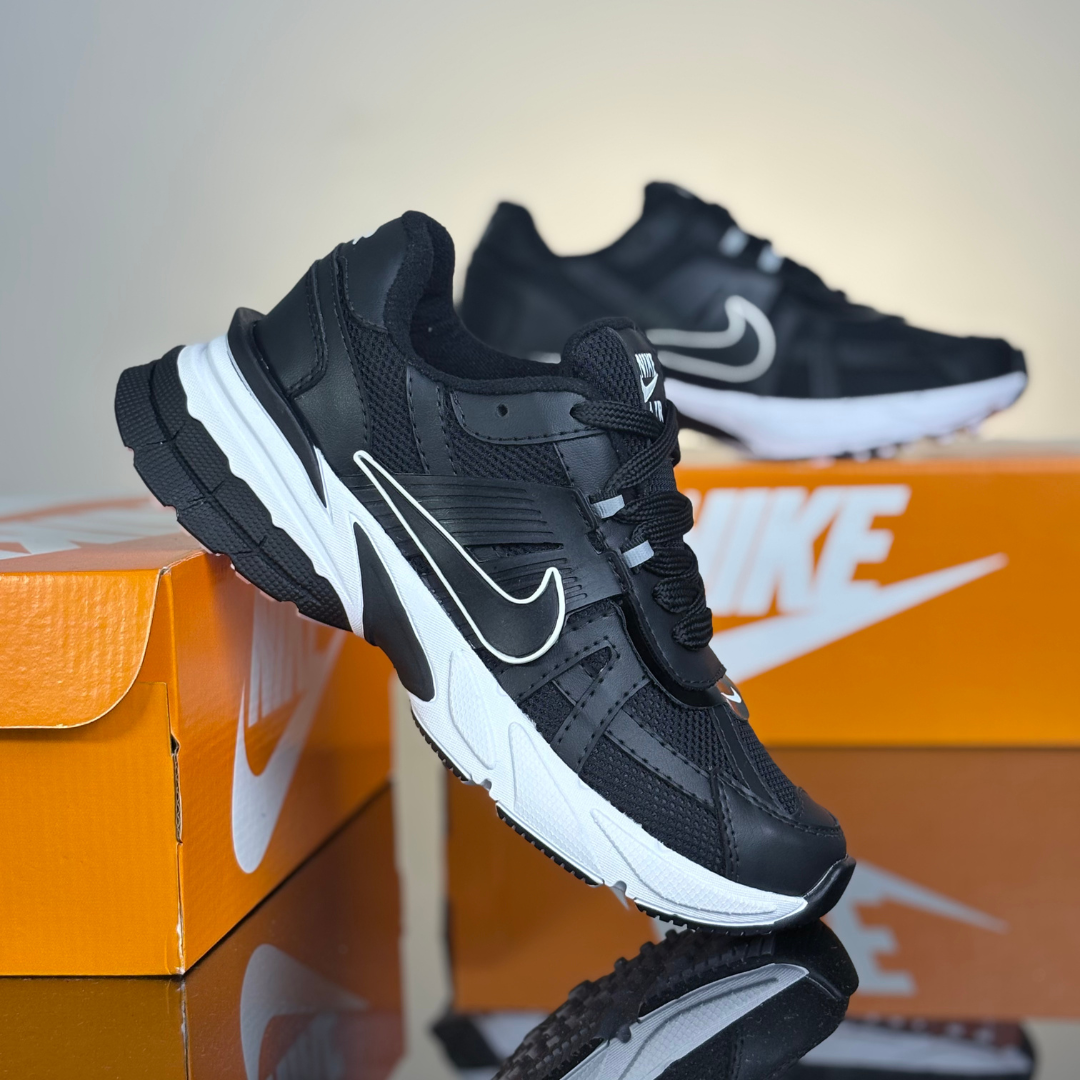 NIKE V2K