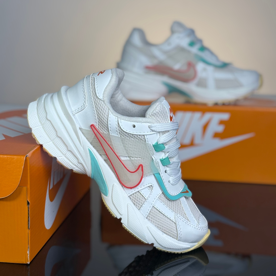 NIKE V2K