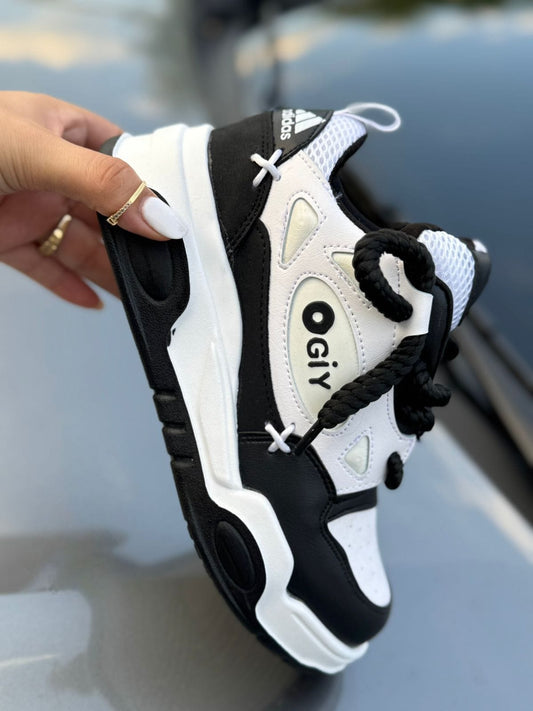 ADIDAS OIGY