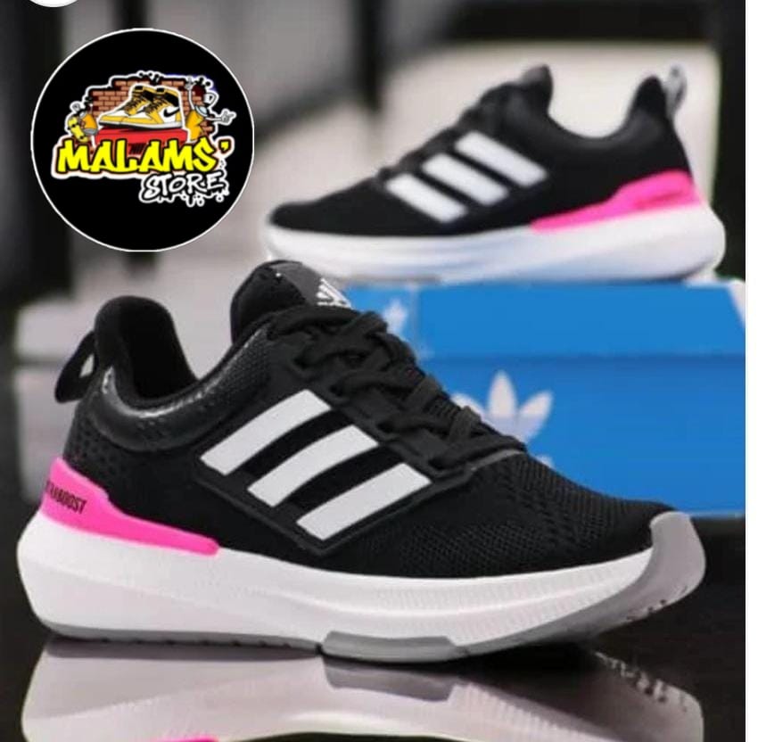 ULTRABOOTS