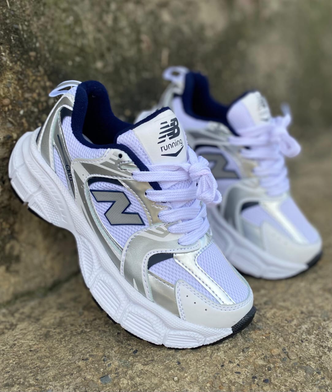 NEW BALANCE 530