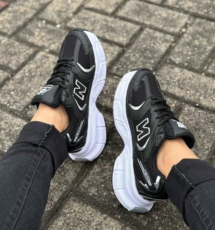 NEW BALANCE 530
